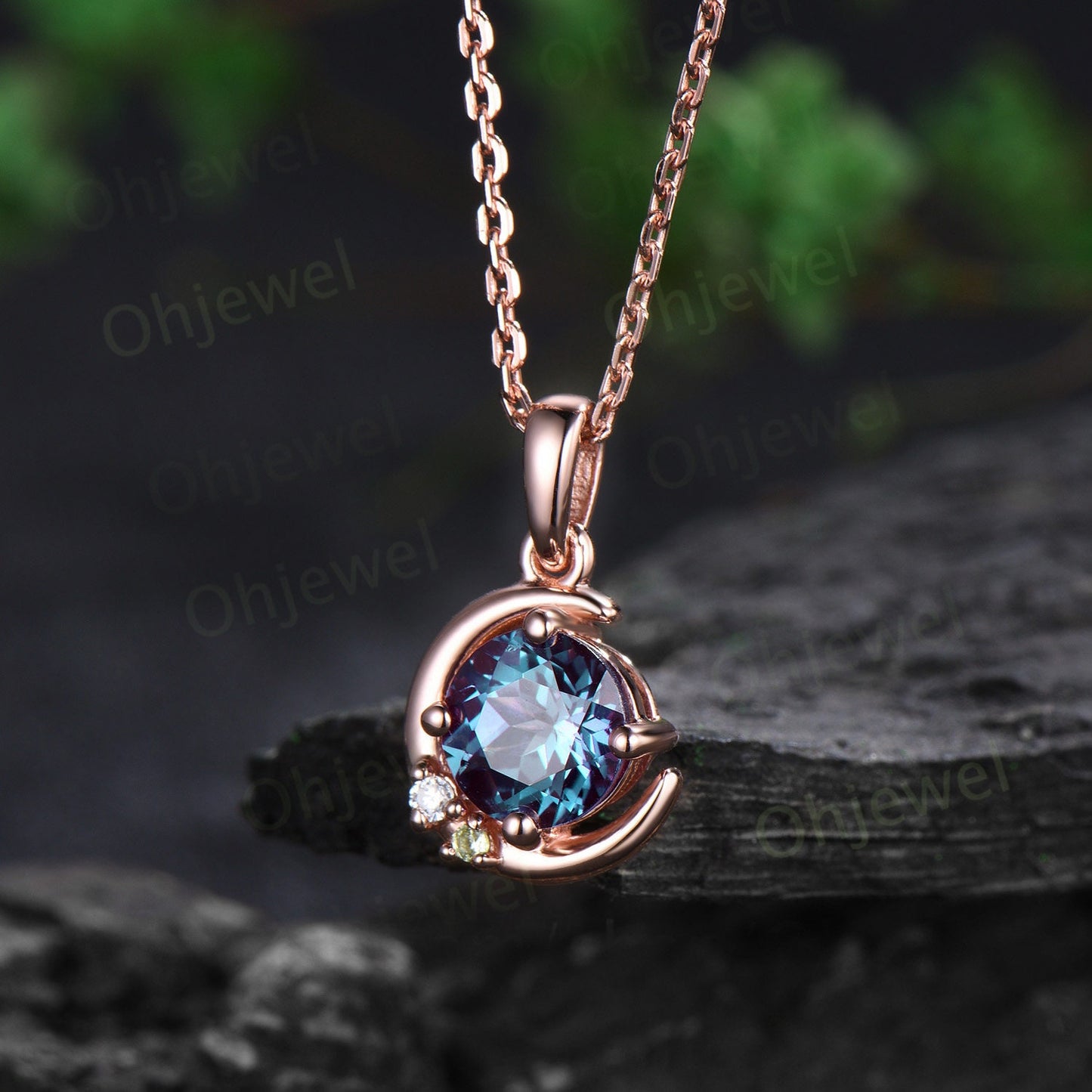 1ct round cut alexandrite necklace solid 14k rose gold antique moon three stone peridot moissanite Pendant women birthday anniversary gift