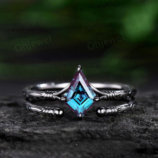 Vintage kite cut alexandrite engagement ring set 14k black gold etched wood Solitaire ring retro rope wrapping wedding bridal ring set women