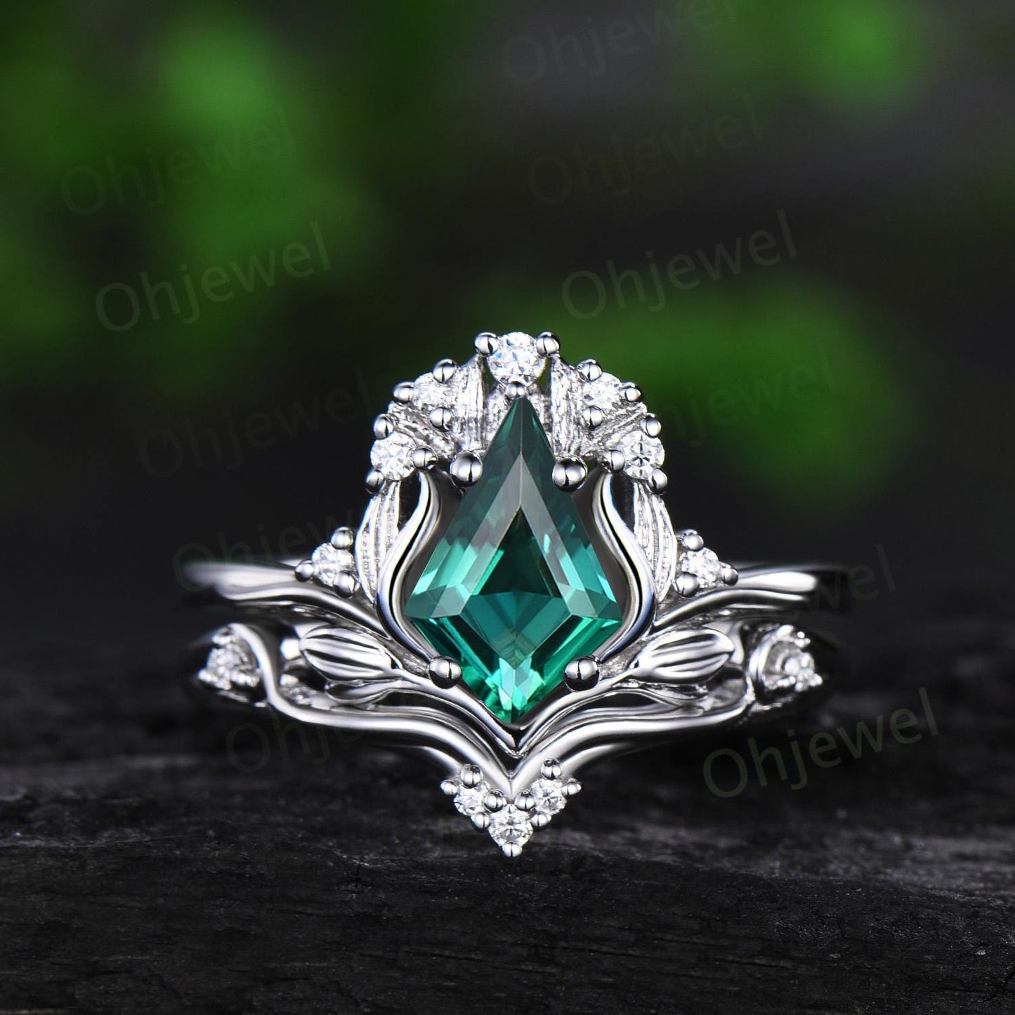 Kite cut emerald leaf engagement ring set stacking cluster nature inspired diamond promise wedding ring women 14k yellow gold gift