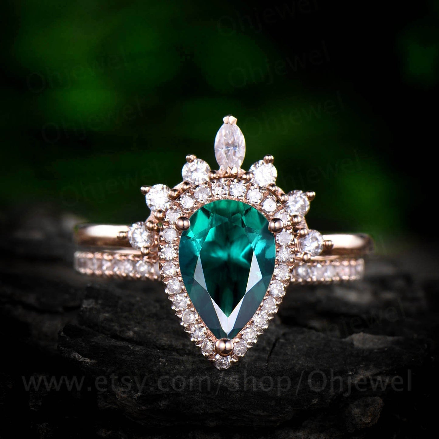 2pcs diamond halo ring pear emerald engagement ring set rose gold May birthstone ring art deco crown moissanite ring wedding bridal ring set