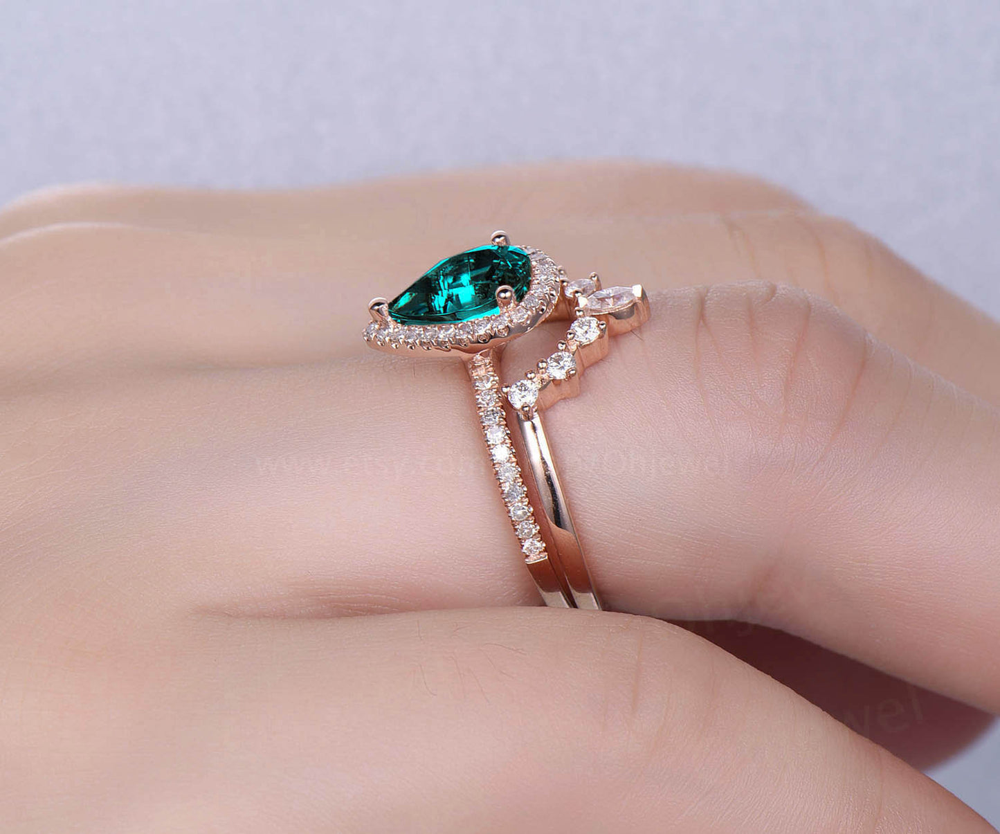 2pcs diamond halo ring pear emerald engagement ring set rose gold May birthstone ring art deco crown moissanite ring wedding bridal ring set