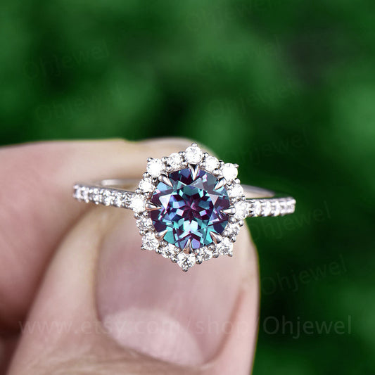 Halo cluster moissanite ring color change alexandrite engagement ring white gold Alexandrite ring rose gold vintage anniversary wedding ring