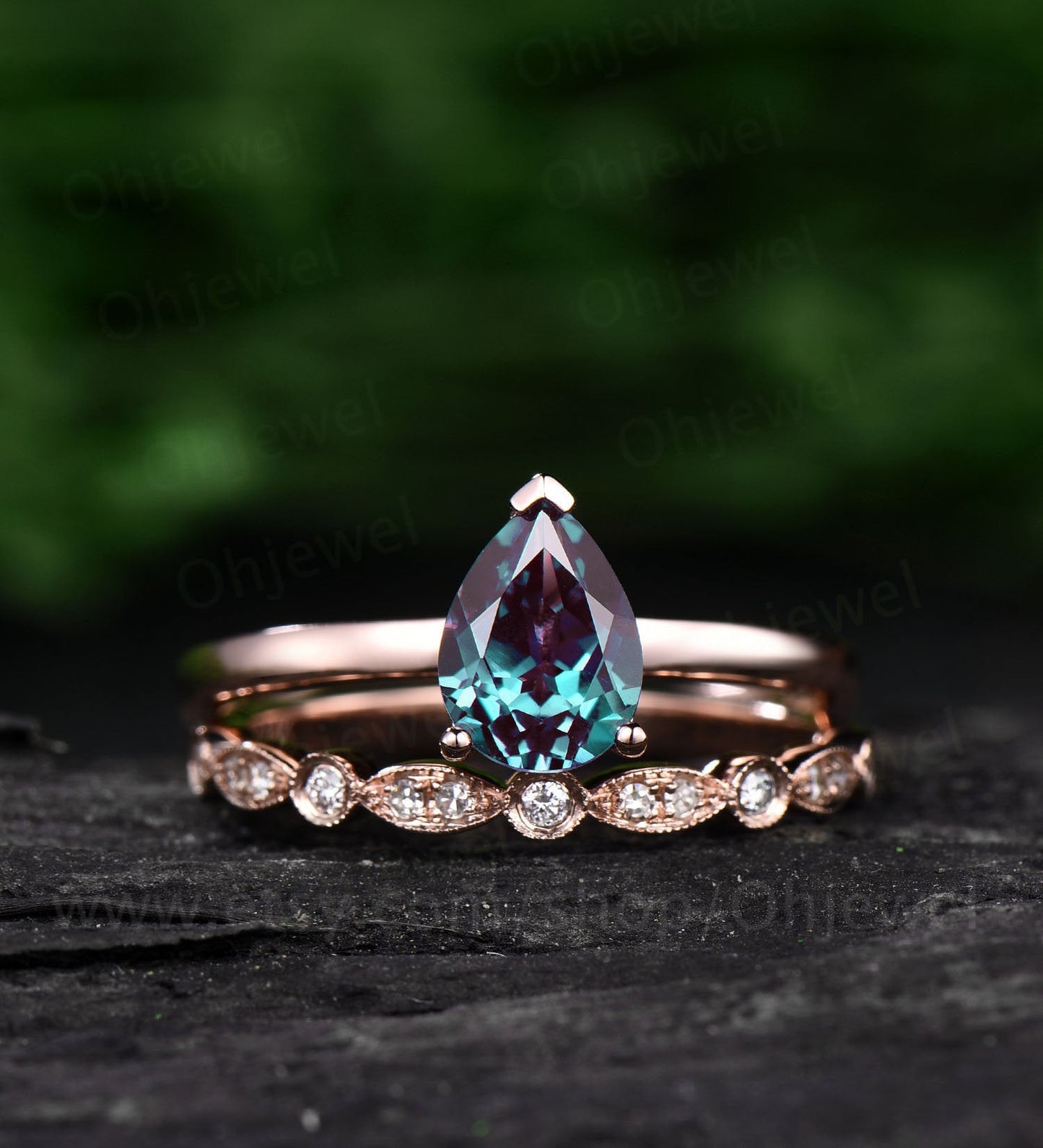 Solitaire ring 2pcs color change alexandrite engagement ring set rose gold alexandrite bridal ring set bridal birthday anniversary gift