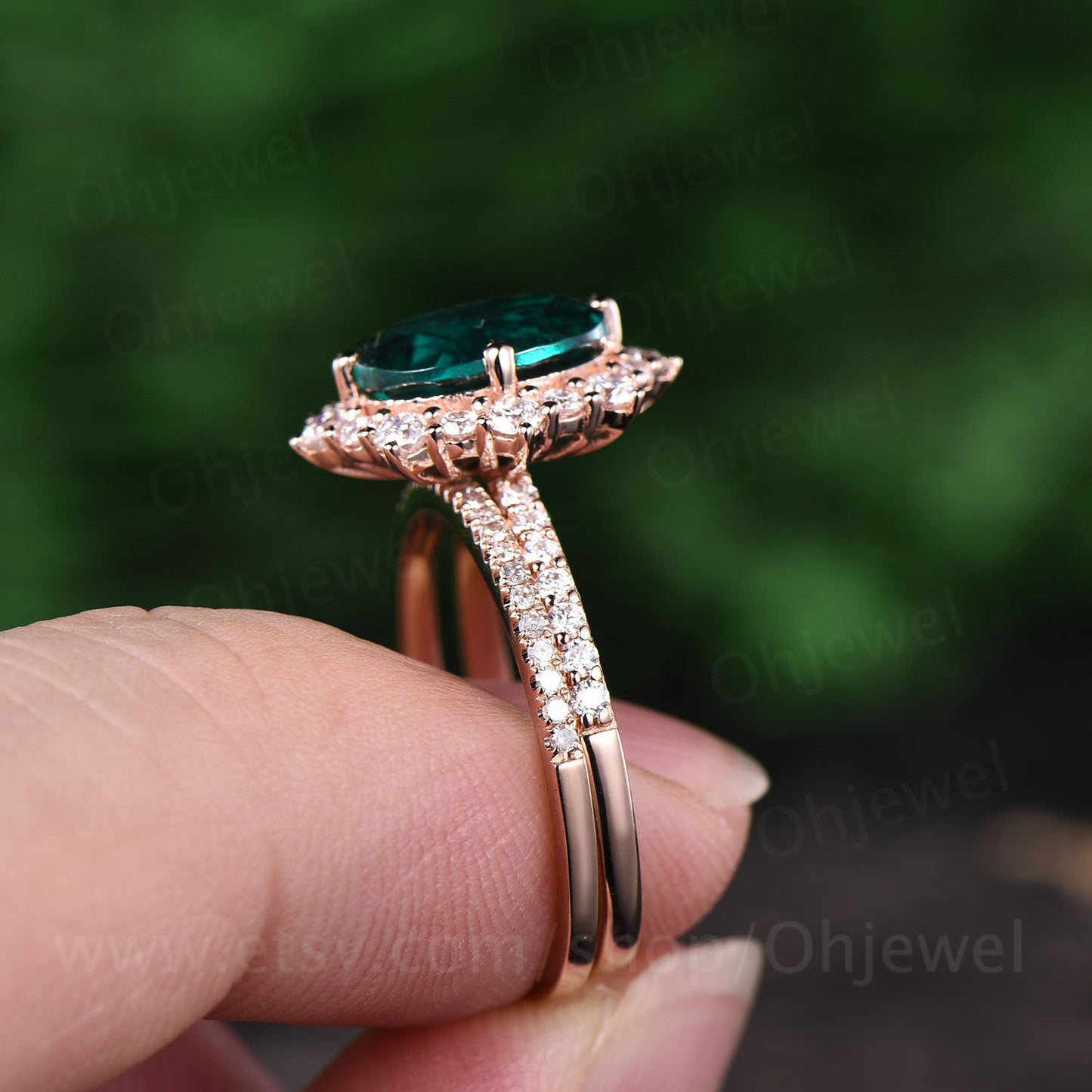 1.6ct oval cut emerald ring set vintage unique engagement ring 2pcs emerald engagement ring rose gold halo moissanite ring diamond band