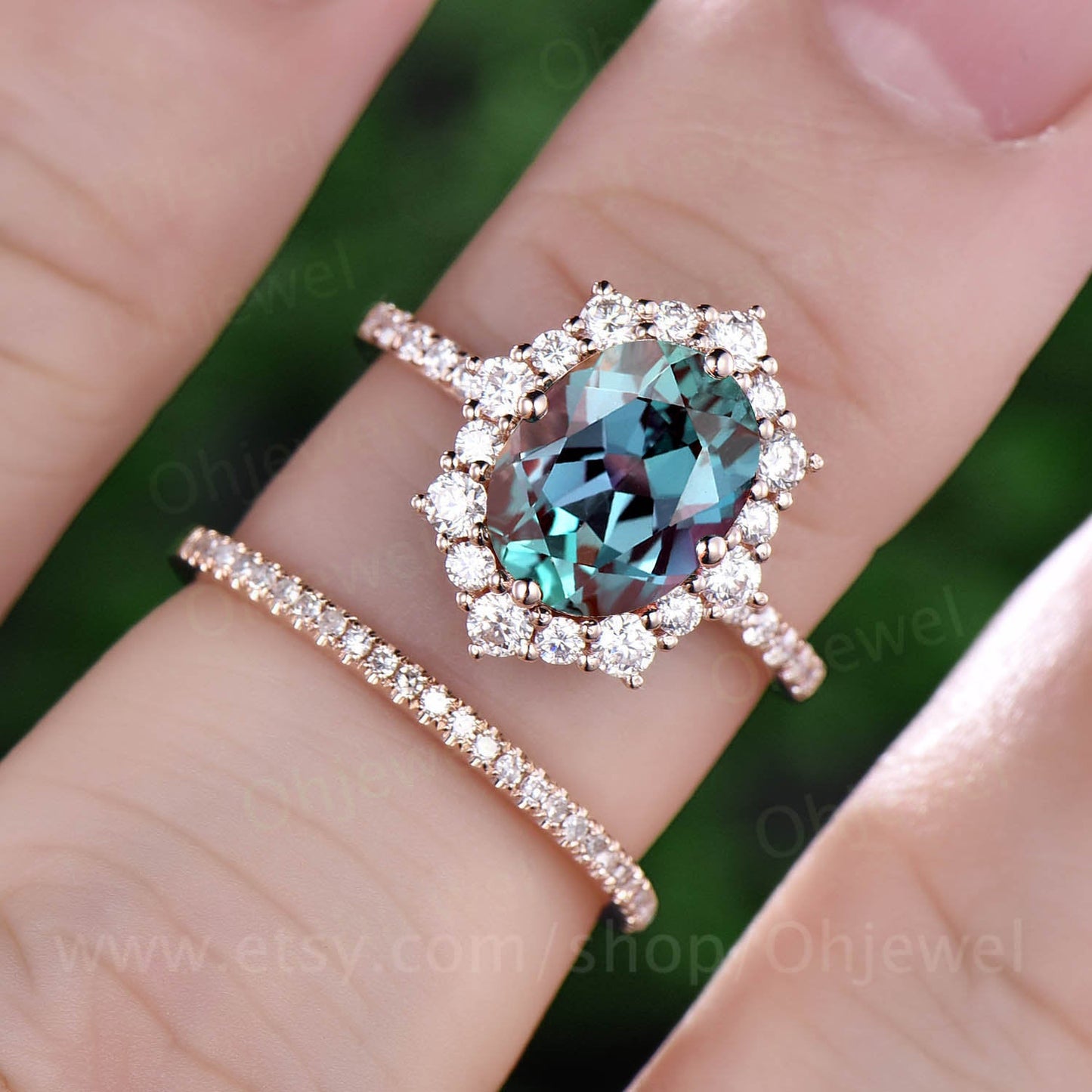 1.6ct oval cut alexandrite ring vintage unique engagement ring 2pcs alexandrite engagement ring rose gold halo moissanite ring diamond band