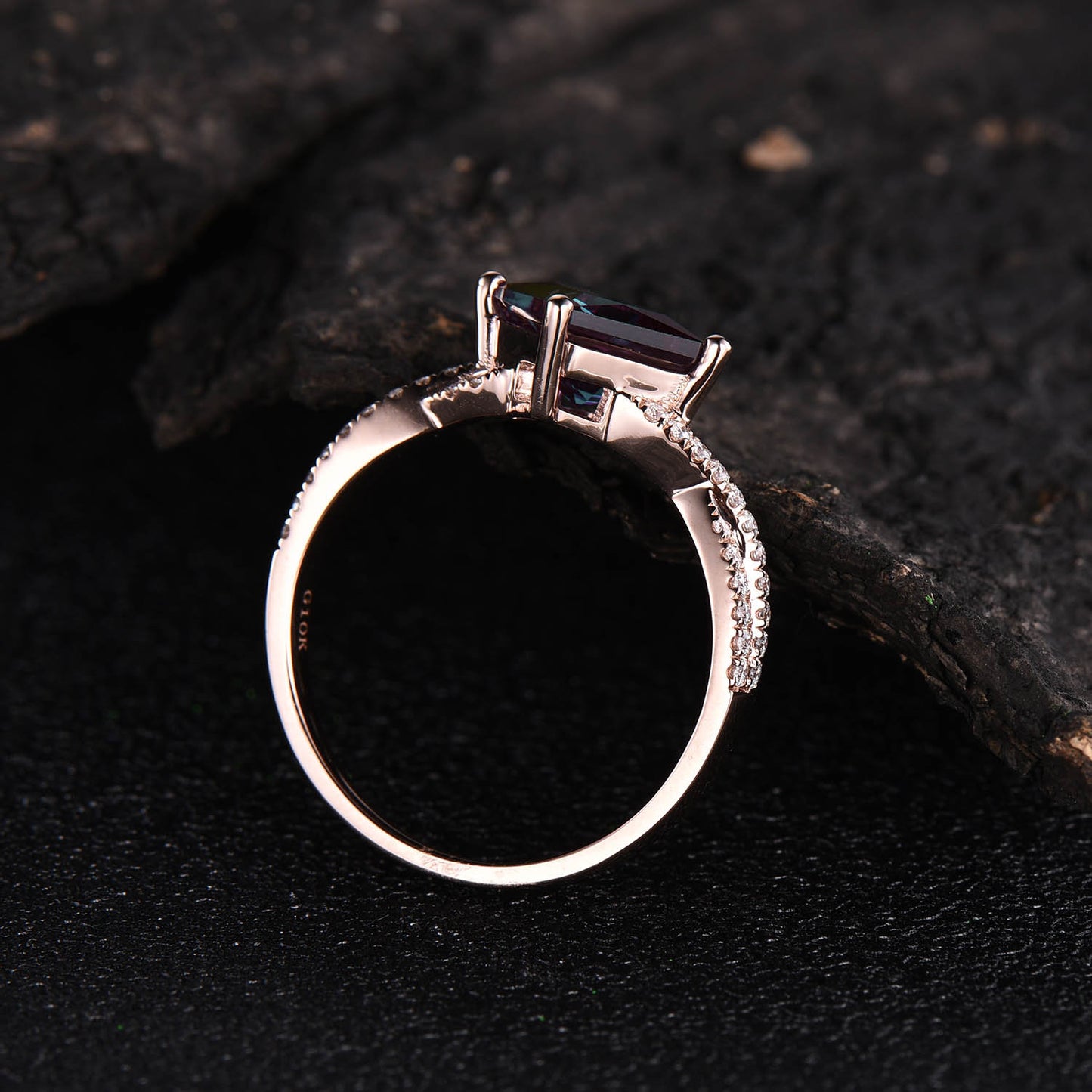 7mm Princess cut Alexandrite ring color change Alexandrite engagement ring rose gold unique twisted moissanite ring wedding anniversary gift