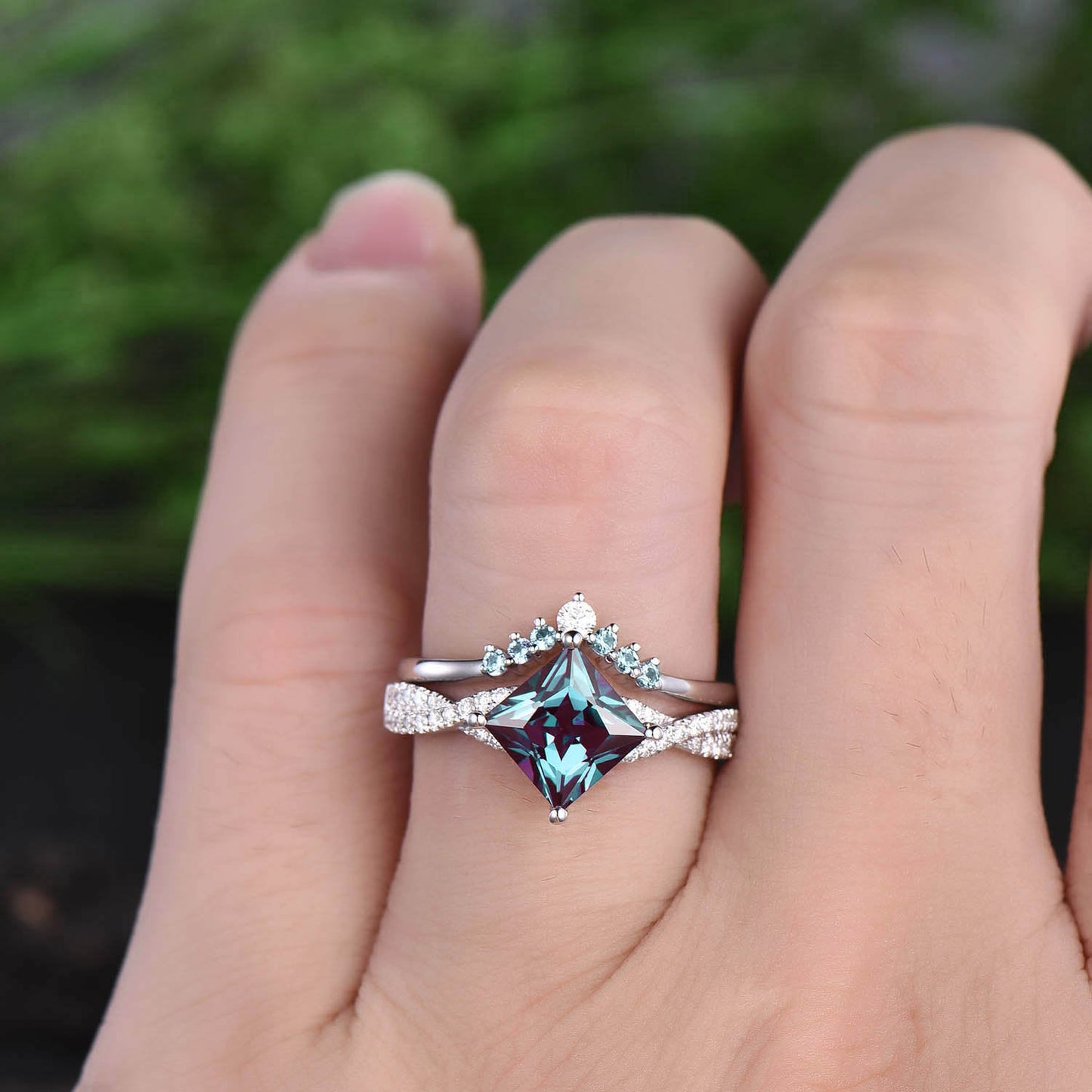 Princess cut Alexandrite rose gold ring 2pcs color change Alexandrite engagement ring set vintage moissanite ring set custom jewelry gift