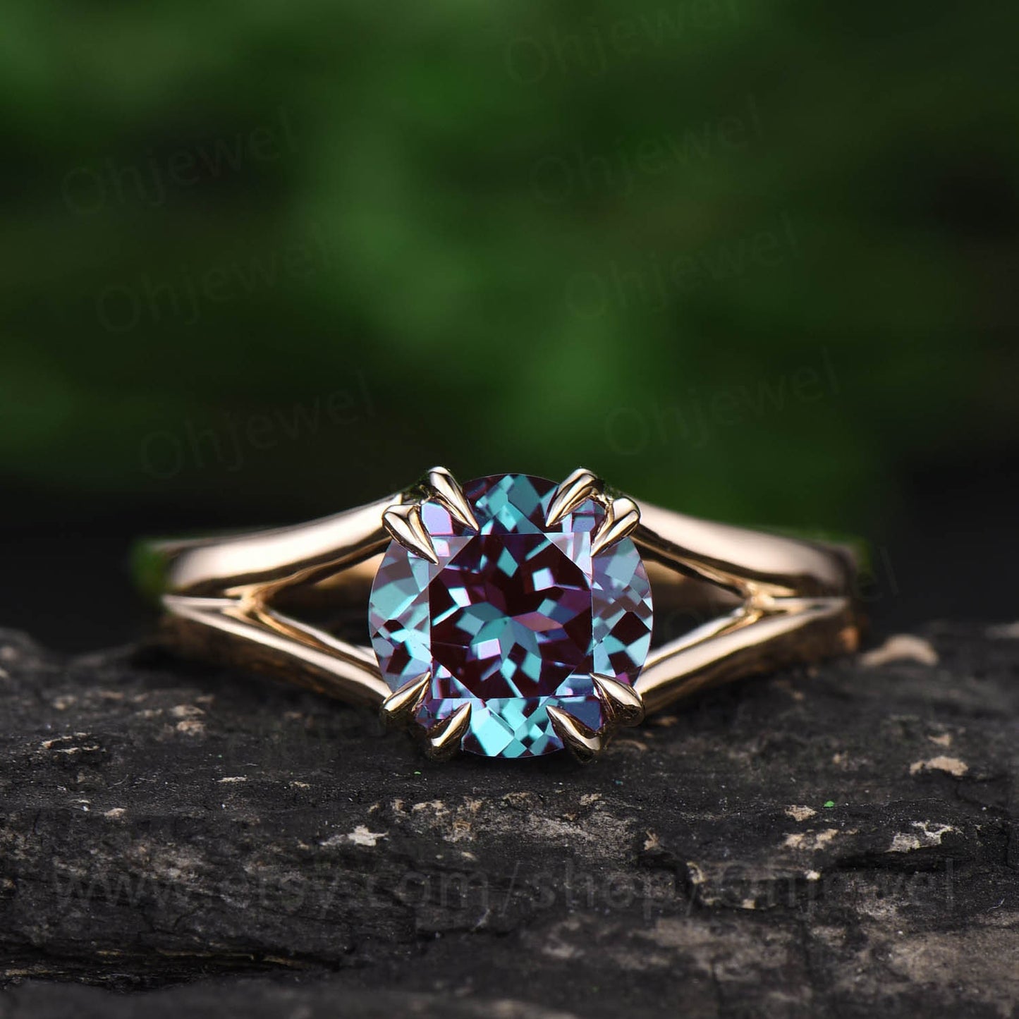 Vintage round cut Alexandrite engagement ring 14k rose gold unique split shank Solitaire engagement ring for women wedding promise ring gift