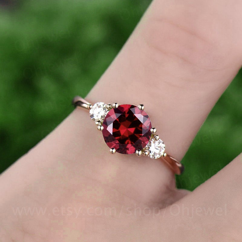 Three stone moissanite ring round red garnet engagement ring solid rose gold garnet ring vintage women wedding bridal ring jewelry gift