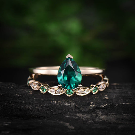 Solitaire emerald ring vintage 2pcs pear emerald engagement ring set solid yellow gold real diamond ring natural emerald wedding band