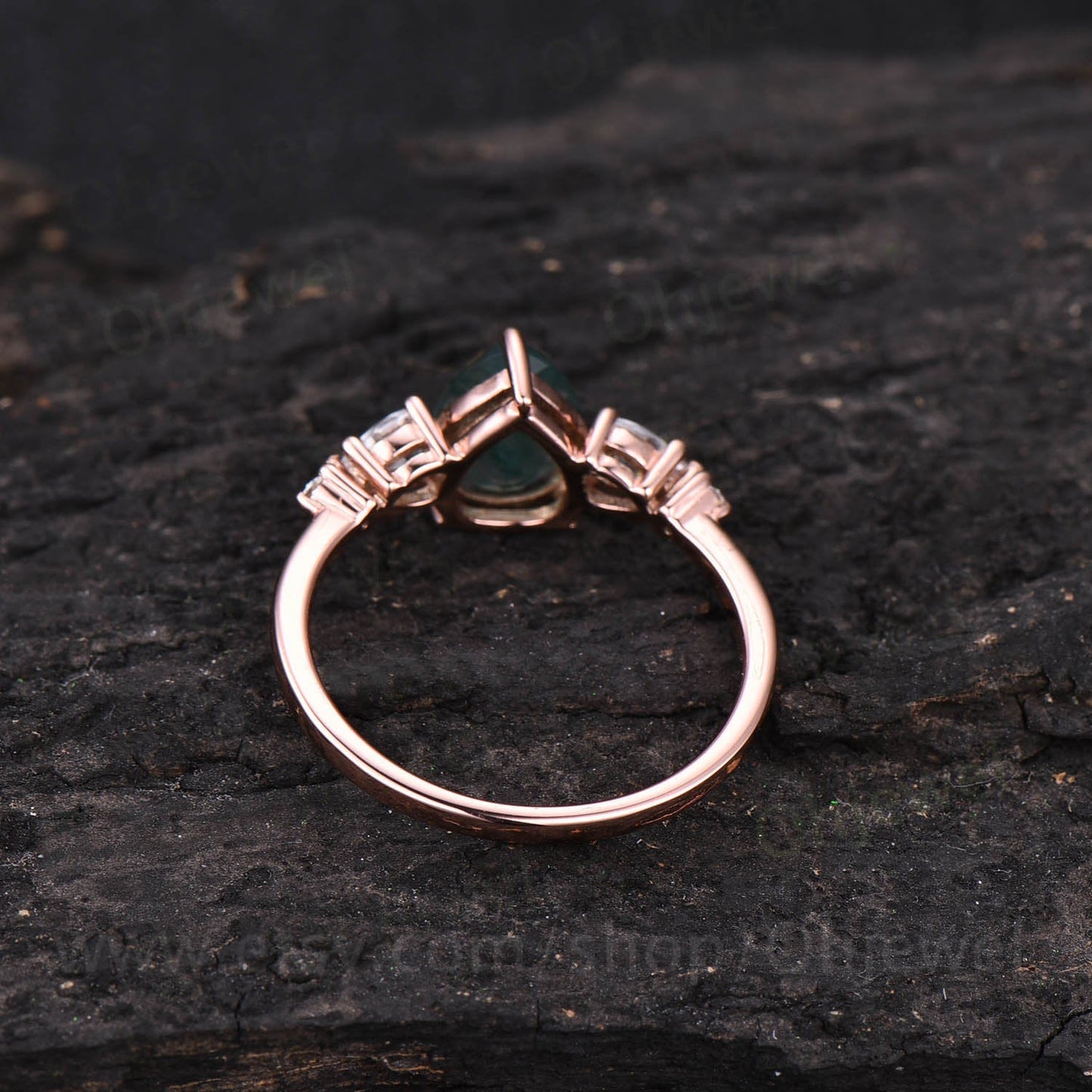 Pear shaped moss agate engagement ring vintage rose gold ring for women moissanite five stone ring brial ring green moss ring wedding gift