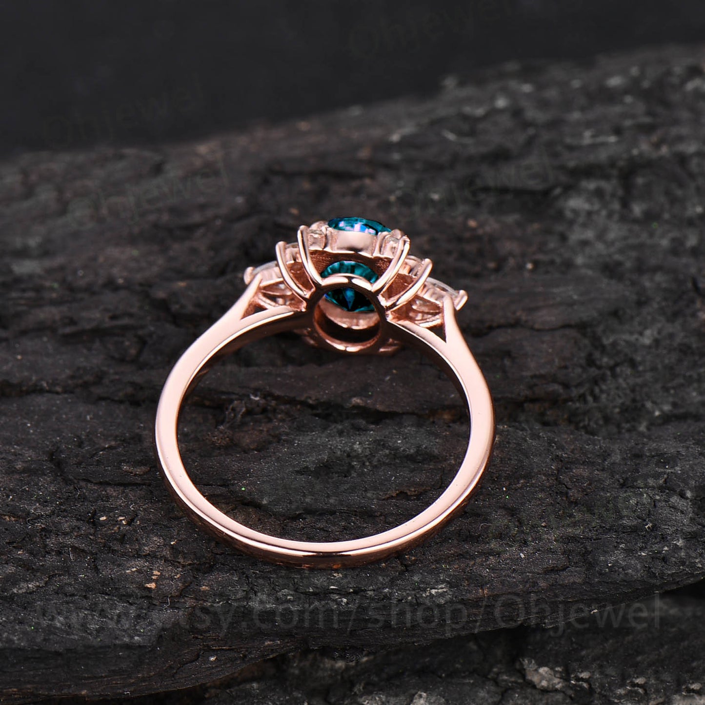 Oval cut Alexandrite ring gold silver women vintage Alexandrite engagement ring rose gold halo cluster moissanite ring bridal wedding ring