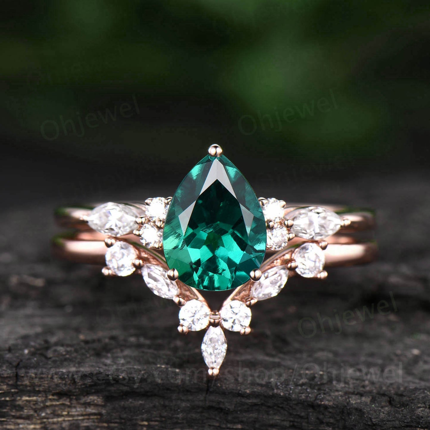 Pear shaped emerald ring gold silver vintage emerald engagement ring set art deco rose gold ring women unique moissanite promise ring set