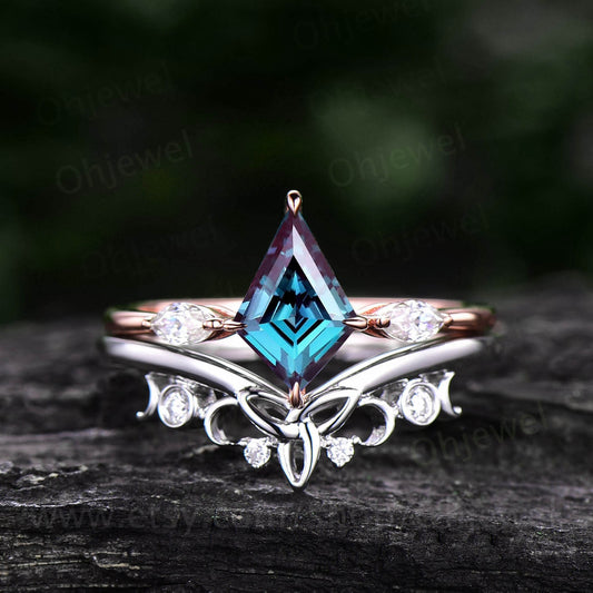 Vintage kite cut Alexandrite engagement ring set rose gold three stone marquise cut moissanite ring unique anniversary ring set for women