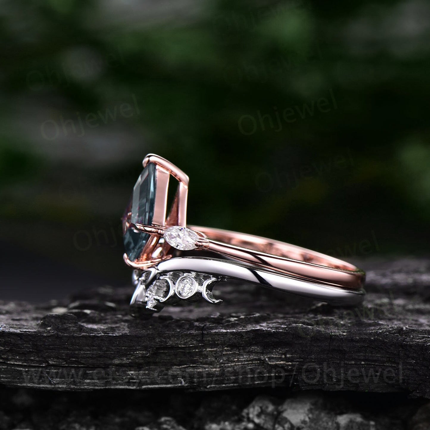 Vintage kite cut green moss agate engagement ring set rose gold three stone marquise cut moissanite ring unique wedding ring set for women