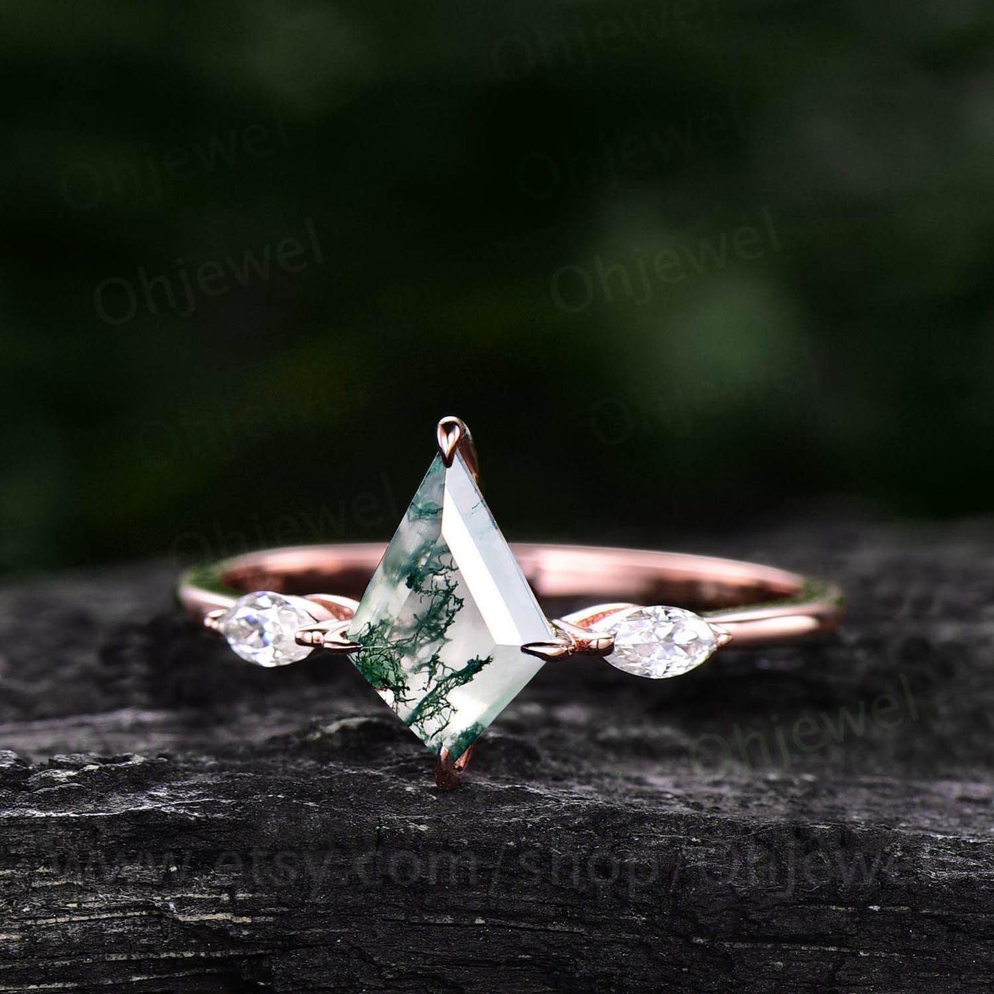 Vintage kite cut green moss agate engagement ring set rose gold three stone marquise cut moissanite ring unique wedding ring set for women