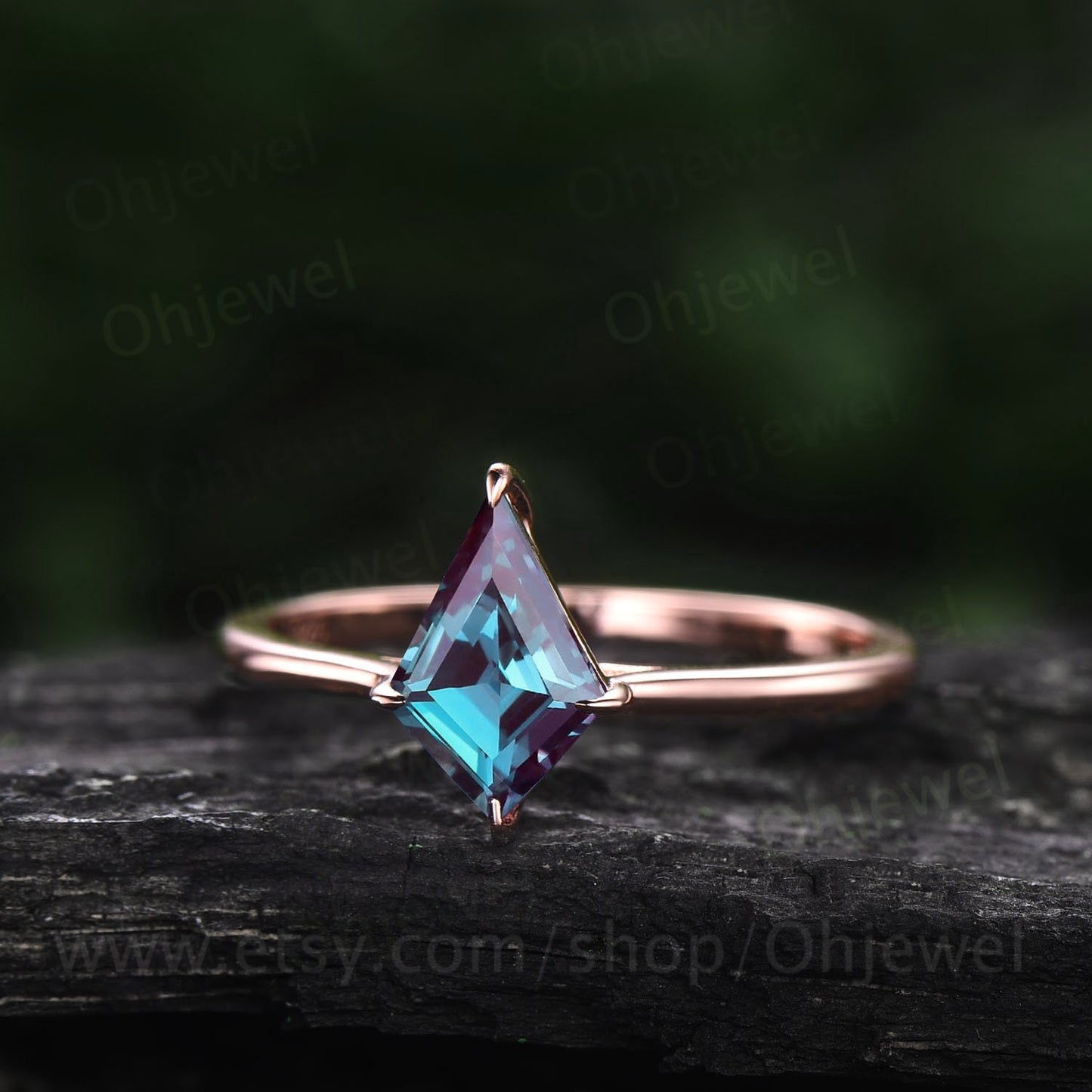 Vintage kite shaped Alexandrite engagement ring set rose gold dainty solitaire unique engagement ring moissanite bridal ring set for women