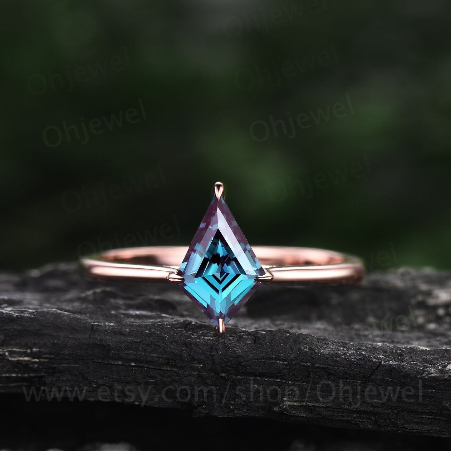 Vintage kite shaped Alexandrite engagement ring set rose gold dainty solitaire unique engagement ring moissanite bridal ring set for women