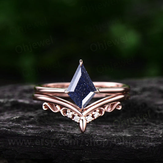 Kite cut blue sandstone ring for women vintage unique solitaire blue sandstone engagement ring set 14k rose gold moissanite wedding ring set