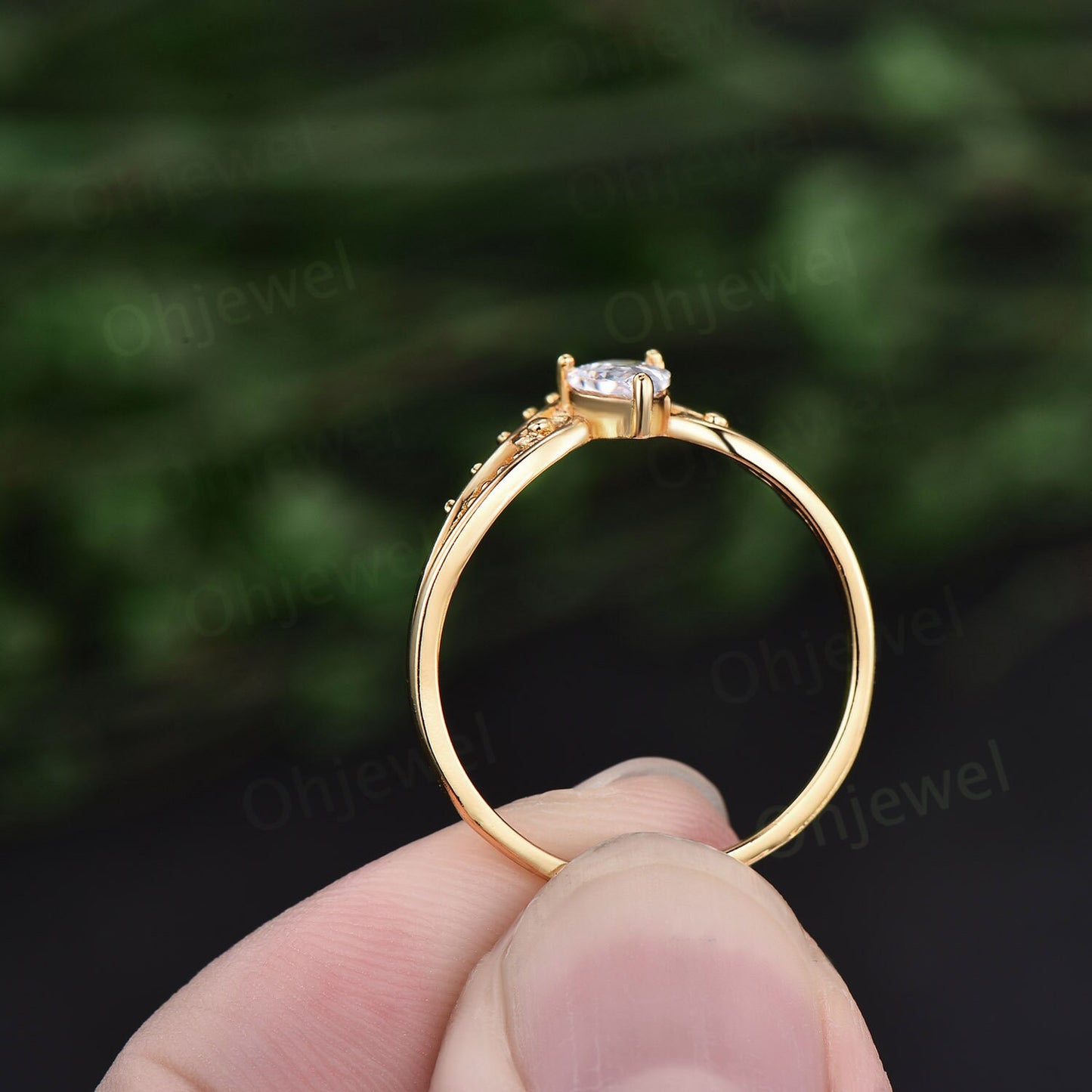 Vintage style kite cut green moss agate engagement ring 14k yellow gold unique split shank Solitaire engagement ring women promise ring her