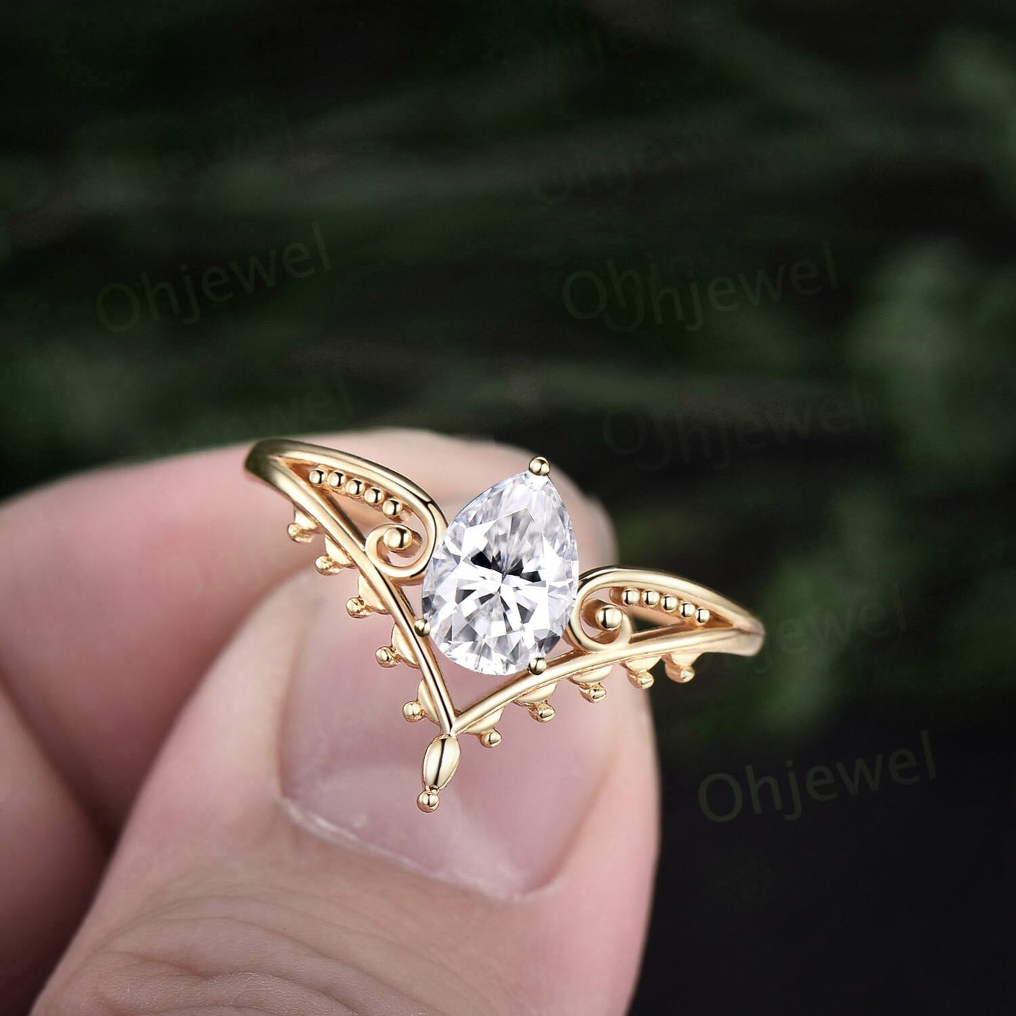 Vintage style pear shaped moissanite engagement ring 14k yellow gold unique split shank Solitaire engagement ring wedding ring for women