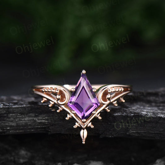 Vintage style kite cut purpleAmethyst ring unique split shank Solitaire engagement ring 14k rose gold antique promise wedding ring women