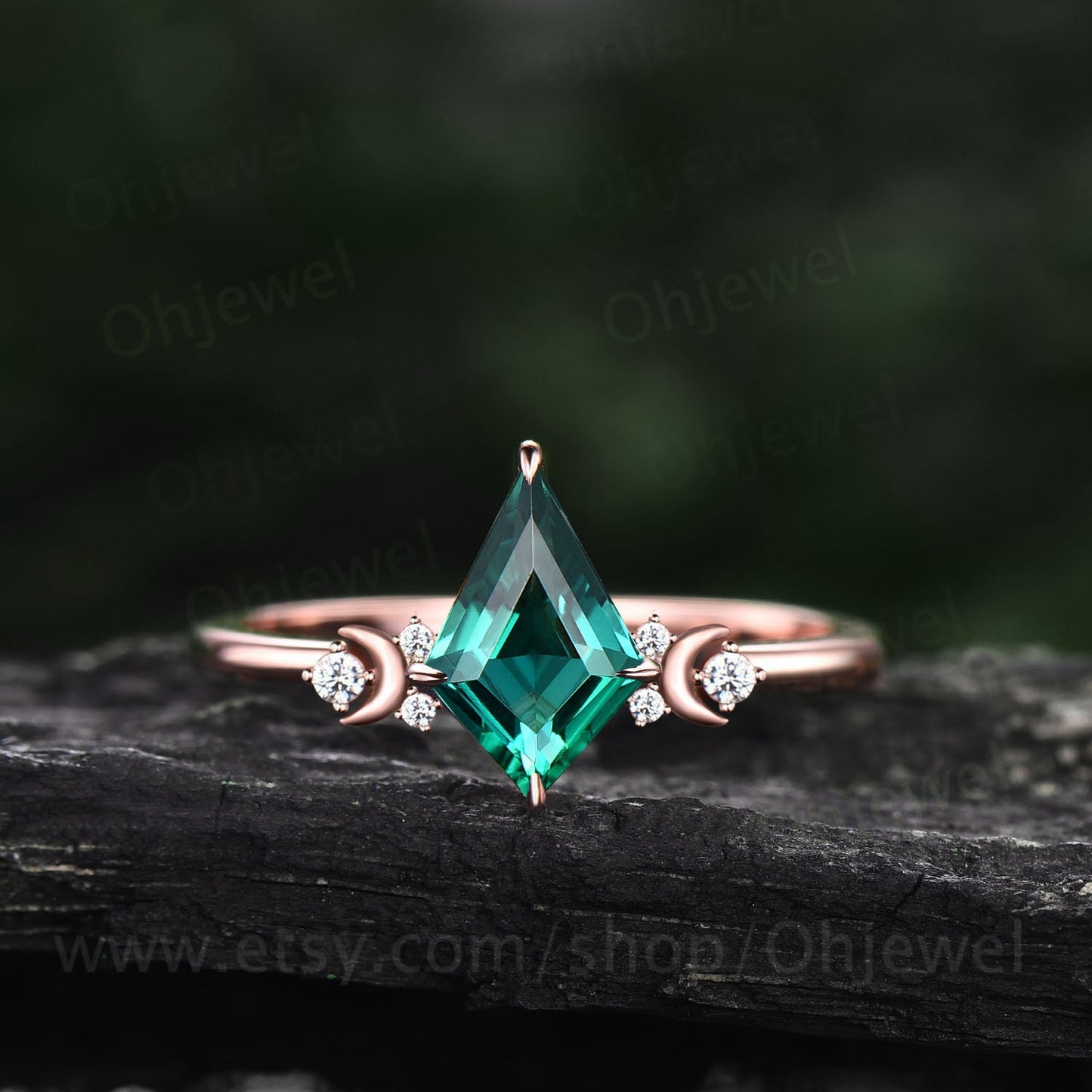 Vintage kite cut green emerald engagement ring set 14k rose gold moon ring set cluster moissanite ring women antique rings unique bridal set