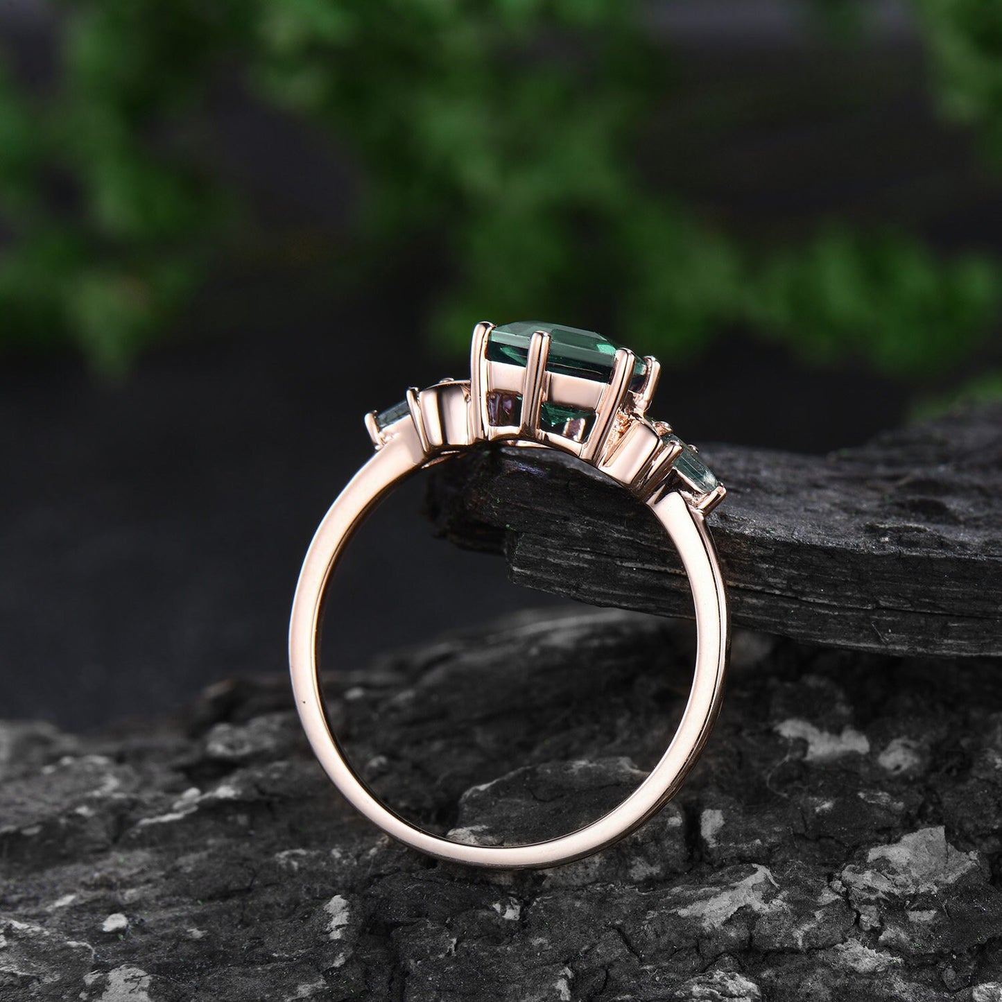 Vintage Hexagon cut green emerald engagement ring moon three stone kite moss agate ring amethyst wedding ring band stacking bridal set women