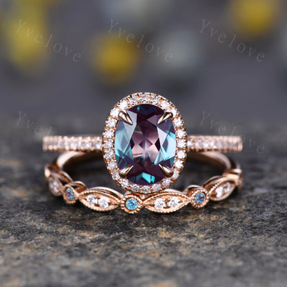 Vintage Oval Alexandrite Engagement Ring Bridal Ring Set Alexandrite Moissanite Band Retro Bridal Wedding Ring Rose Gold Ring Gift For Women