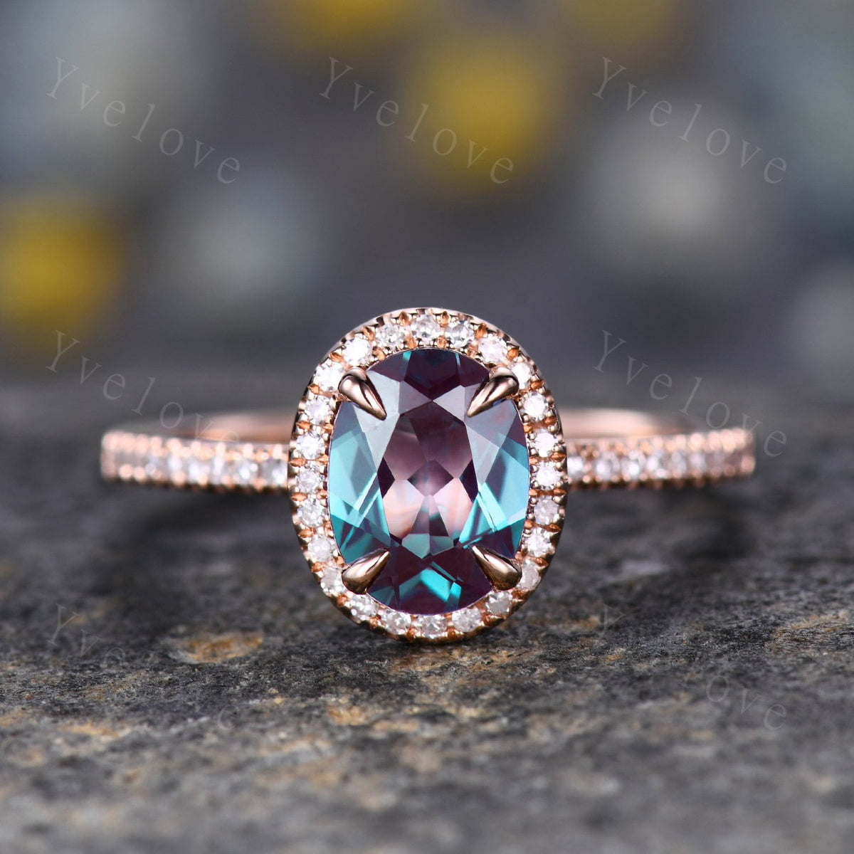 Vintage Oval Alexandrite Engagement Ring Bridal Ring Set Alexandrite Moissanite Band Retro Bridal Wedding Ring Rose Gold Ring Gift For Women