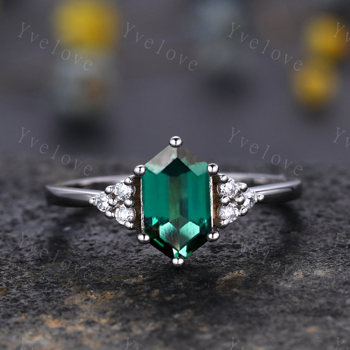 Retro Long hexagon Green Emerald Ring,Vintage 14k 18k Rose Gold Ring,Unique Emerald Engagement Ring,Promise Ring,May Birthday Gift For Her