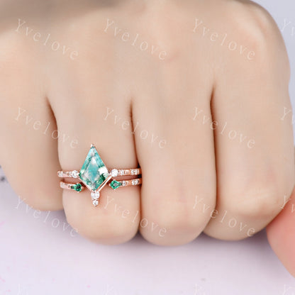 Unique Kite Shaped Moss Agate Engagement Ring,Vintage Natural Agate Ring,Emerald Open wedding Band Bridal set Anniversary Promise Ring
