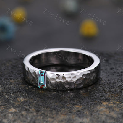 Mens Alexandrite Wedding Band Baguette Cut Alexandrite Band 5mm Black Gold Ring Mens Hammered Stacking Matching Band Retro Vintage Ring Gift
