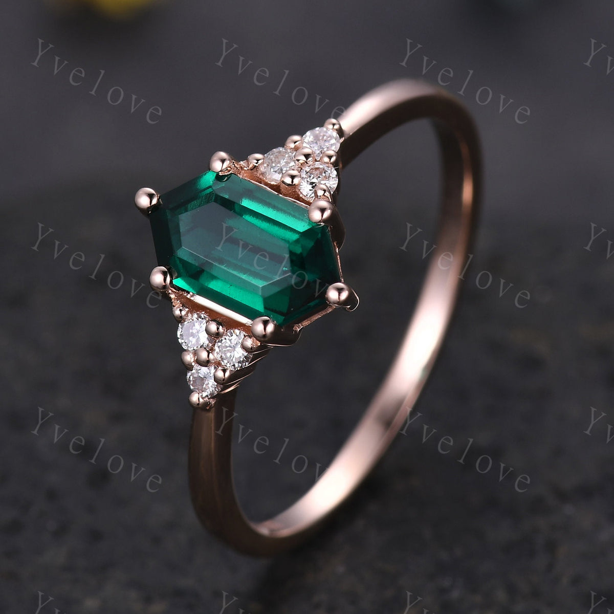 Retro Long hexagon Green Emerald Ring,Vintage 14k 18k Rose Gold Ring,Unique Emerald Engagement Ring,Promise Ring,May Birthday Gift For Her
