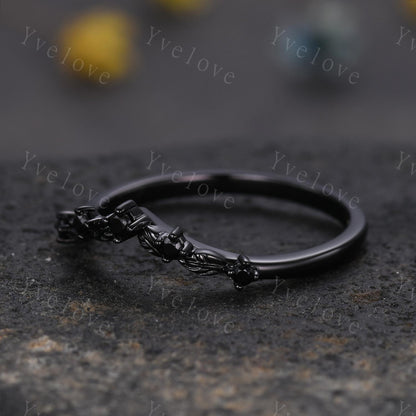 Retro Black Spinel Engagement Ring,Twig Leaf Matching Band,Women Vine Band,Gothic V Curved Branch Wedding Band,Black Gold Wedding Band Gift