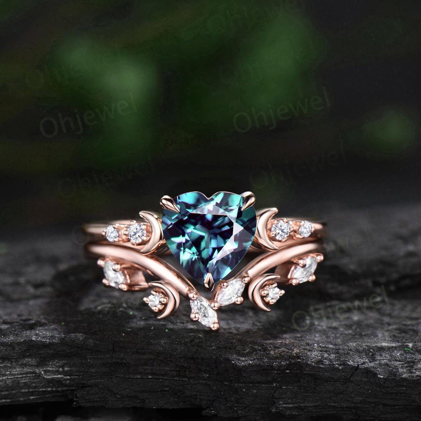 Vintage heart shaped alexandrite engagement ring rose gold five stone diamond moon ring set women unique bridal anniversary gift jewelry