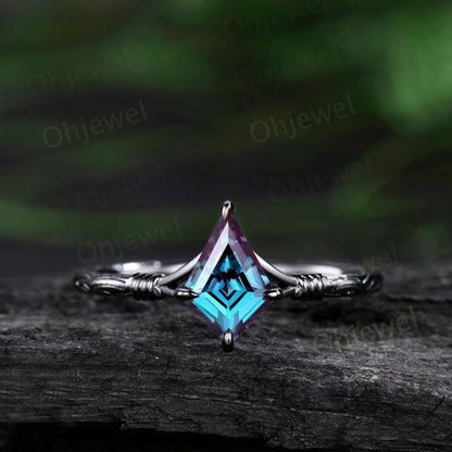 Vintage kite cut alexandrite engagement ring set 14k black gold etched wood Solitaire ring retro rope wrapping wedding bridal ring set women