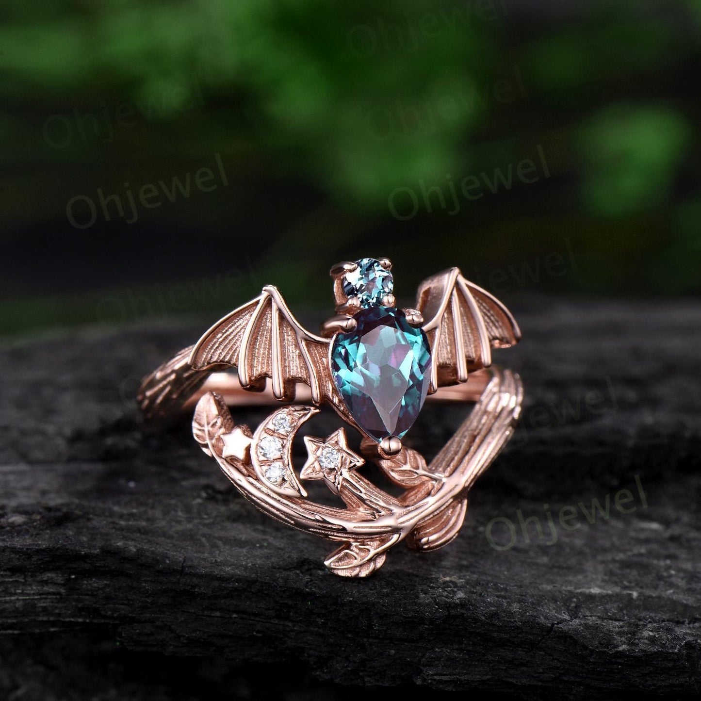 Pear shaped Alexandrite ring vintage rose gold moon bat engagement ring 14k rose gold retro leaf star diamond wedding ring women jewelry