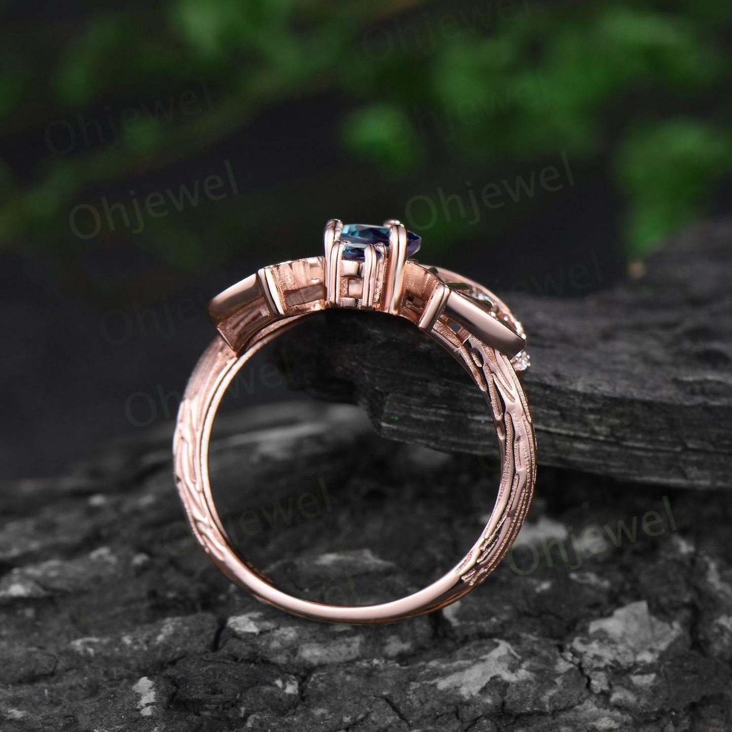 Pear shaped Alexandrite ring vintage rose gold moon bat engagement ring 14k rose gold retro leaf star diamond wedding ring women jewelry