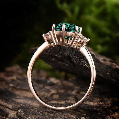 Three stone emerald engagement ring rose gold 14K/18k emerald ring gold vintage May birthstone ring moissanite women wedding bridal ring