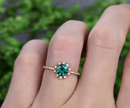 Unique halo cluster moissanite ring band 1ct round green emerald engagement ring rose gold for women vintage May birthstone wedding ring
