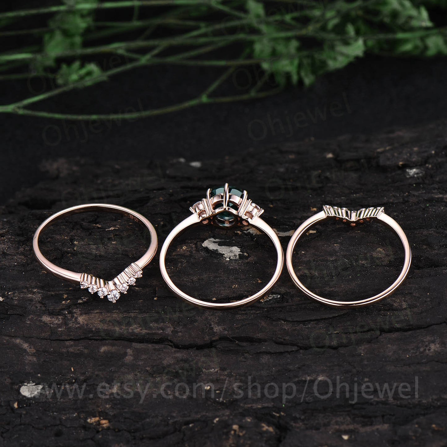 Three stone moissanite crown curved ring unique vintage 3pcs emerald engagement ring set rose gold wedding bridal ring set anniversary gift