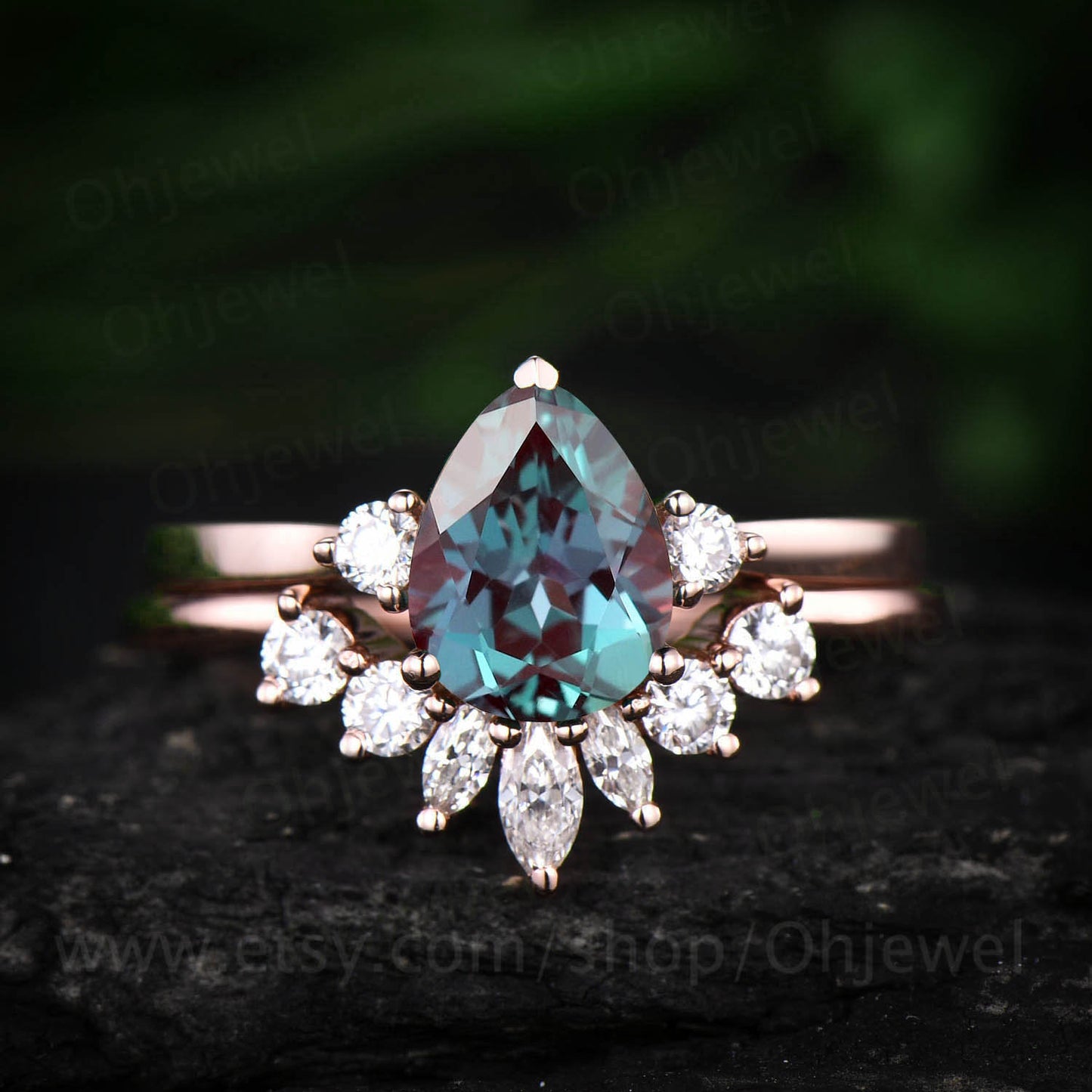 Vintage unique marquise moissanite ring Three stone ring 2pcs pear color change alexandrite engagement ring set rose gold bridal ring set