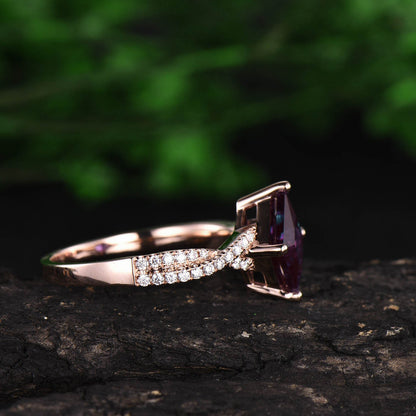 7mm Princess cut Alexandrite ring color change Alexandrite engagement ring rose gold unique twisted moissanite ring wedding anniversary gift