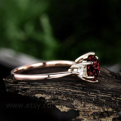 Three stone moissanite ring round red garnet engagement ring solid rose gold garnet ring vintage women wedding bridal ring jewelry gift