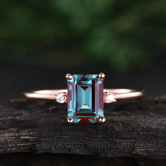 Three stone diamond ring emerald cut Alexandrite engagement ring vintage Alexandrite ring for women solid rose gold jewelry anniversary gift