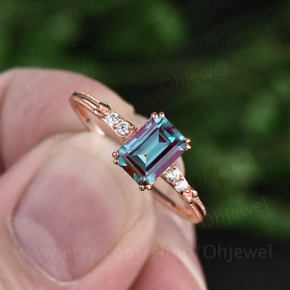 Vintage emerald cut Alexandrite engagement ring 14k rose gold Alexandrite ring for women five stone diamond ring unique bridal ring jewelry