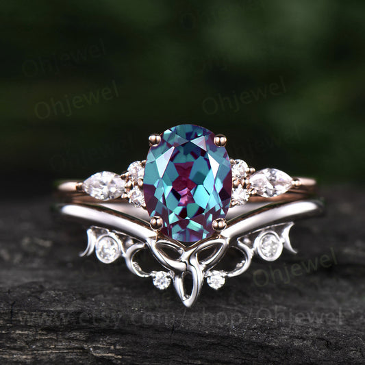 Unique bridal ring set oval cut Alexandrite engagement ring set vintage moissanite ring set rose gold women cluster marquise ring jewelry