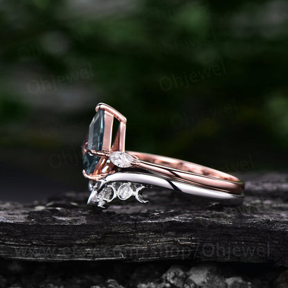 Vintage kite cut green moss agate engagement ring set rose gold three stone marquise cut moissanite ring unique wedding ring set for women
