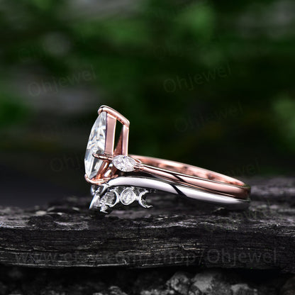 Kite cut moissanite engagement ring set 14k rose gold vintage unique three stone engagement ring marquise cut diamond wedding ring for women